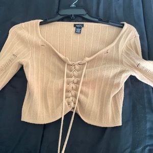 Crop top